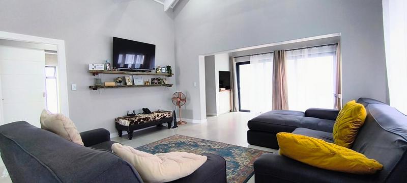 3 Bedroom Property for Sale in Blue Mountain Village Western Cape